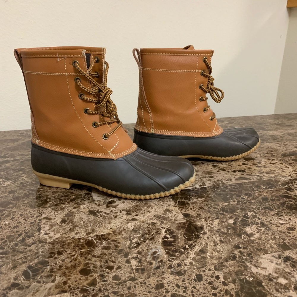 Super cute waterproof rain or snow boot